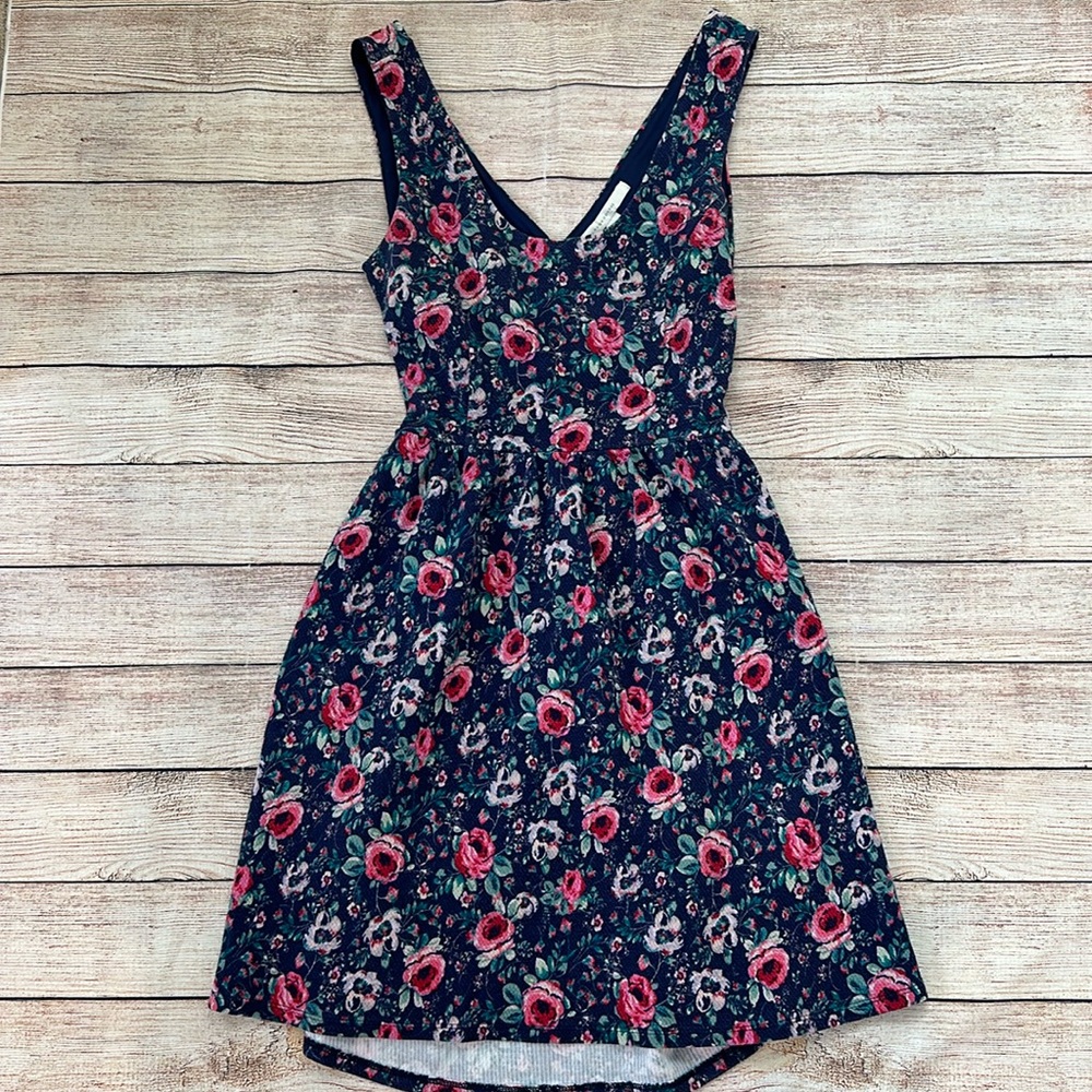 Lauren Conrad Blue Floral Stretchy Dress Size Small